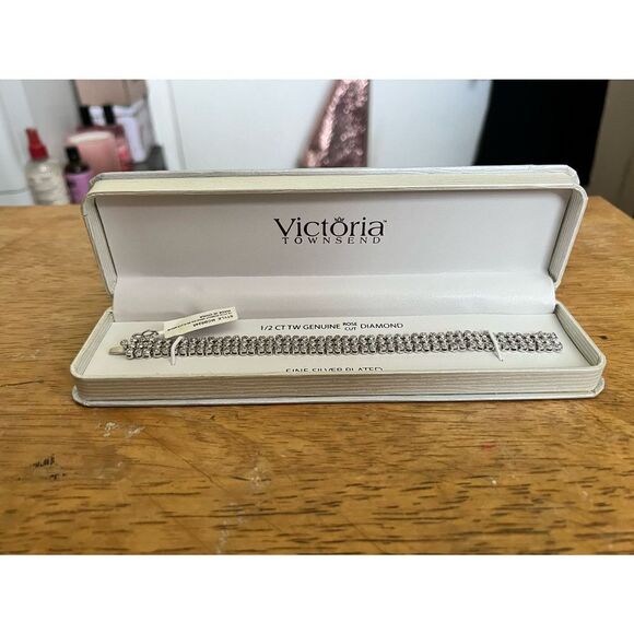 Victoria Townsend Fine Silver Plated 1/2ct Genuine Rose Cut Diamond Bracelet - Picture 7 of 9